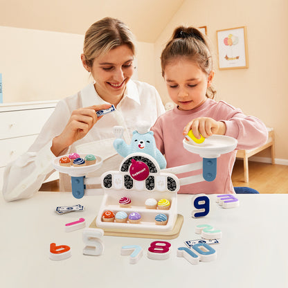 Topbright Yummy Bear matematiikkapeli, vaaka kuppikakuilla ja numeroilla (3+)
