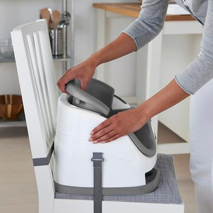 Ingenuity Baby Base 2-ühes kõrgendustool ja põranda iste kandikuga, hall/valge