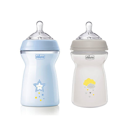 Chicco Natural Feeling koolikuvastased lutipudelid 6+ kuud, 2 tk, 330 ml, helesinine/hall