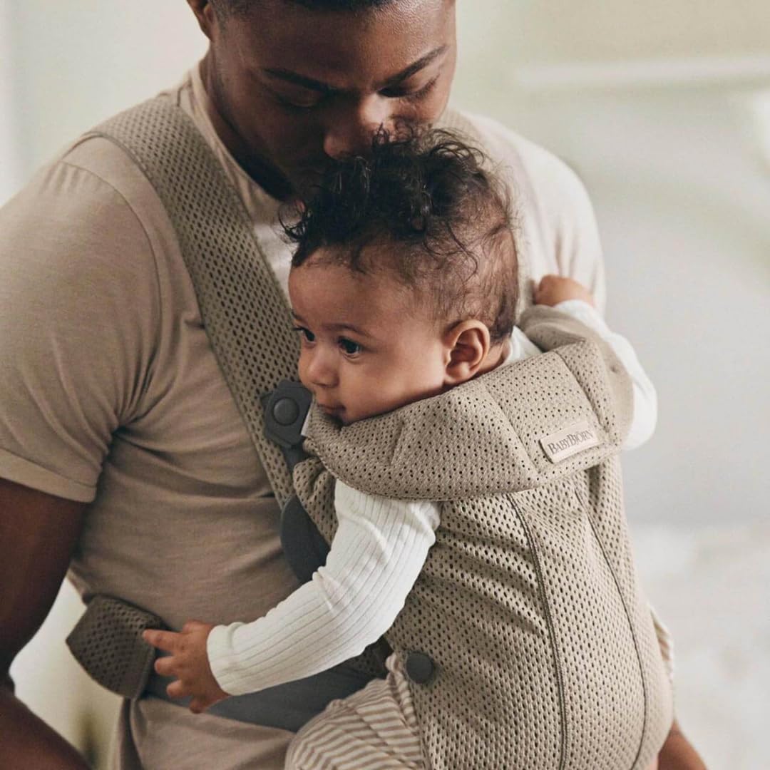 BabyBjörn Baby Carrier Mini kandekott, 3D Mesh, hall-beež