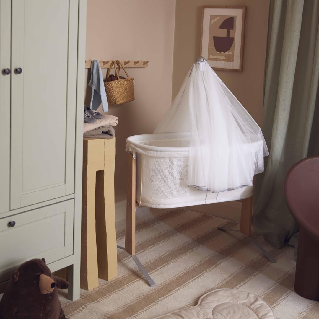 BabyBjörn Cradle -kehto vastasyntyneelle, hellä jousikeinunta, valkoinen, 0–6 kuukautta