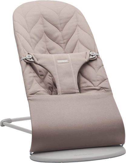 BabyBjörn Bliss -vauvakeinu, tikattu kudottu kangas (Woven Petal Quilt), hiekanharmaa (Sand Grey), 0–2 vuotta