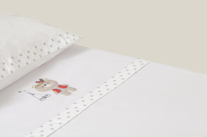 Interbaby Tipi Bear voodipesukomplekt beebivoodile 60 × 120 cm, valge/hall