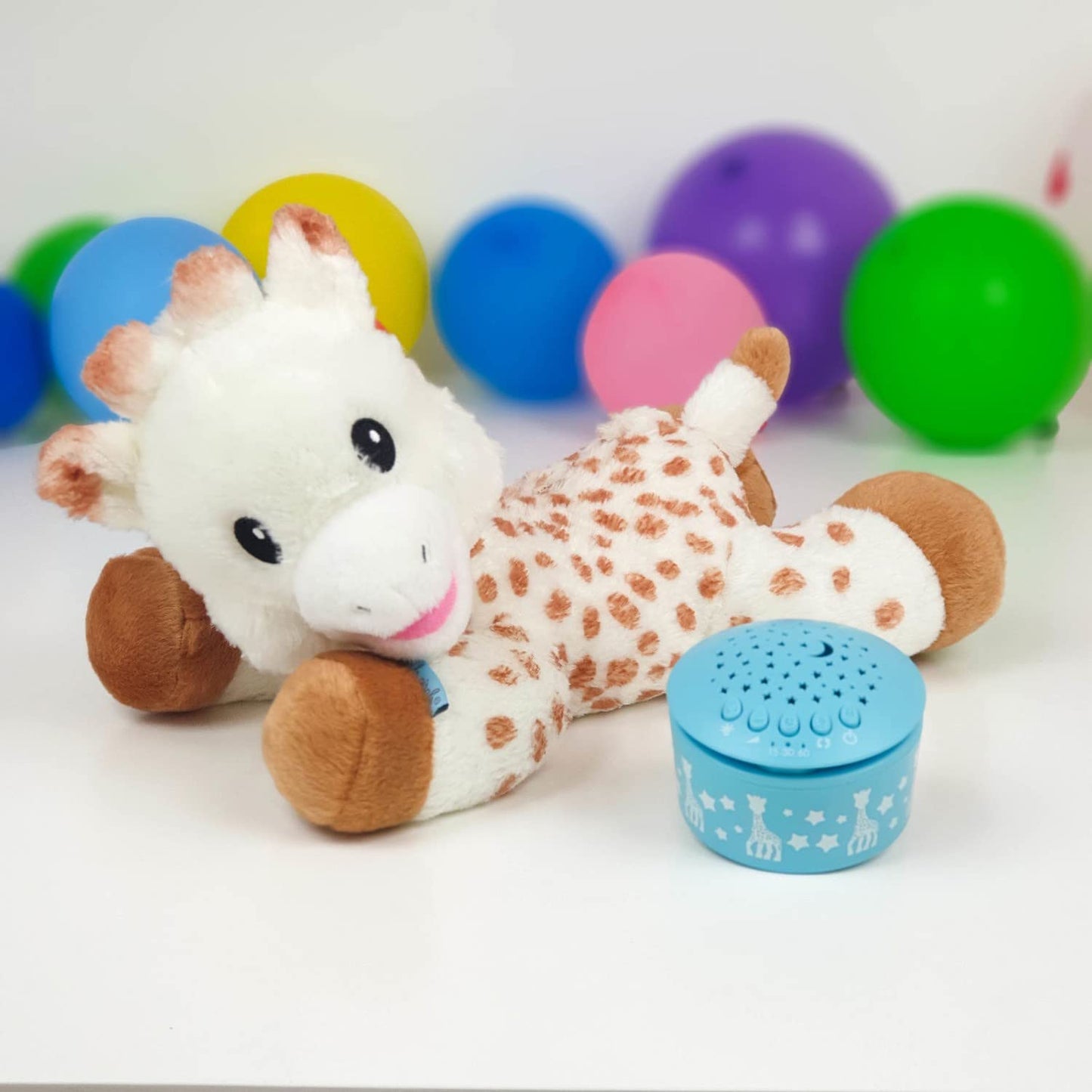 Sophie la girafe Light & Dreams pehme kaisuloom valgus- ja muusikafunktsiooniga