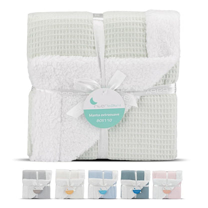 Interbaby beebitekk 80 × 110 cm – puuvill ja pehme borreguillo, münt