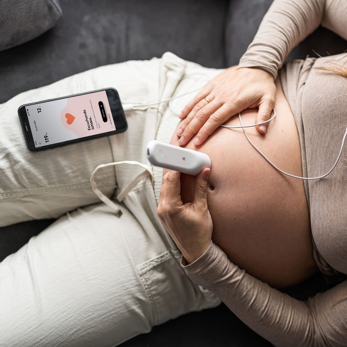 Suavinex SMART loote doppler. Bluetooth-ühendusega loote südamelöökide kuulaja ja salvestaja (valge)