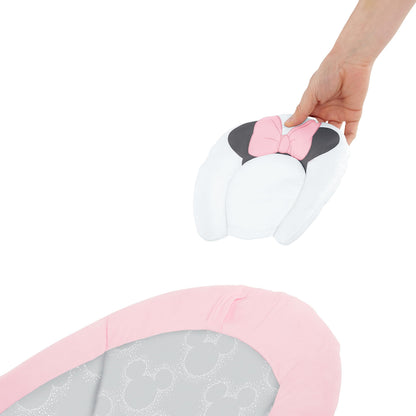 Bright Starts Minnie Mouse babykiik Rosy Skies, vibra, muusika, 3 mänguasja, 1 tk