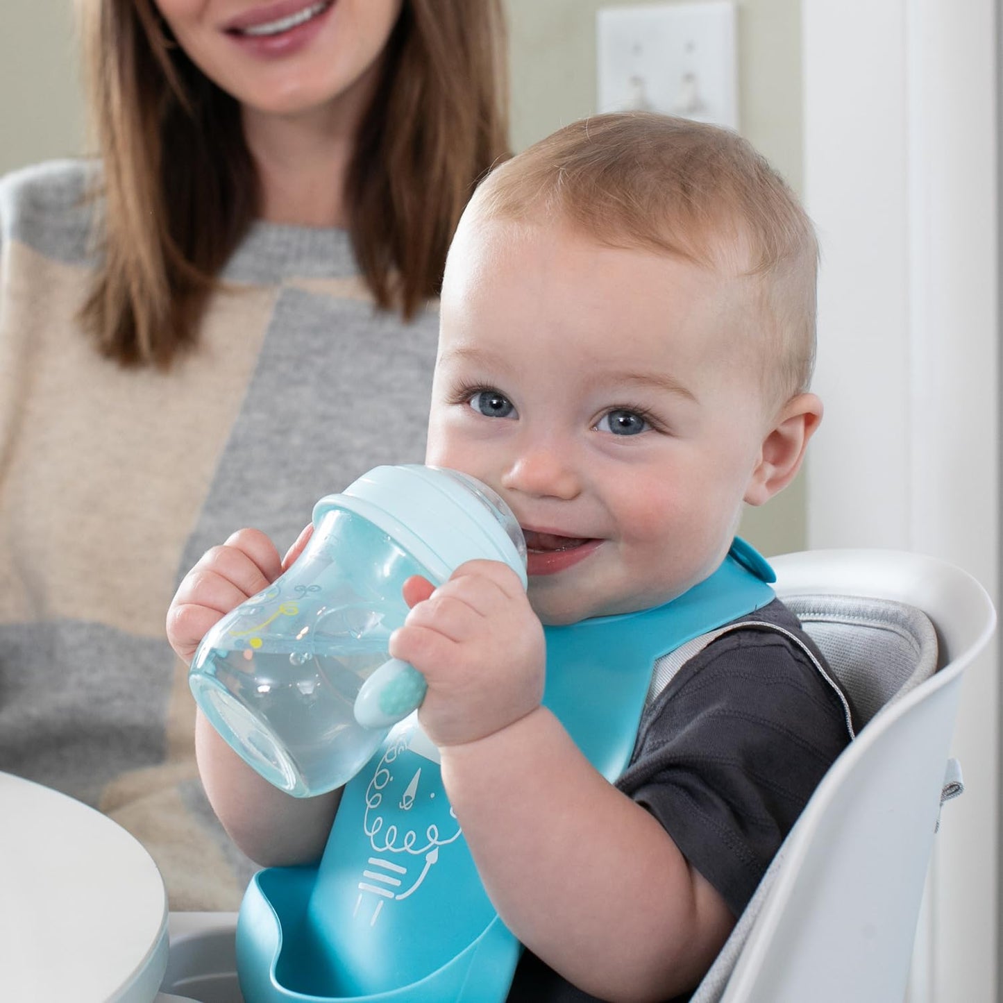 Chicco Transition Cup lekkekindel joogitops 200 ml, 4+, sinine