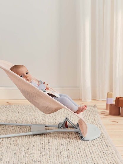 BabyBjörn Balance Soft beebi lamamistool/bouncer, võrk, pärlroosa/valge