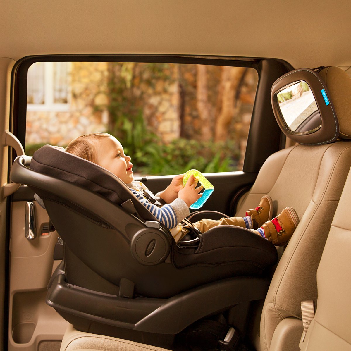 Munchkin Baby In-Sight tagavaatepeegel autosse