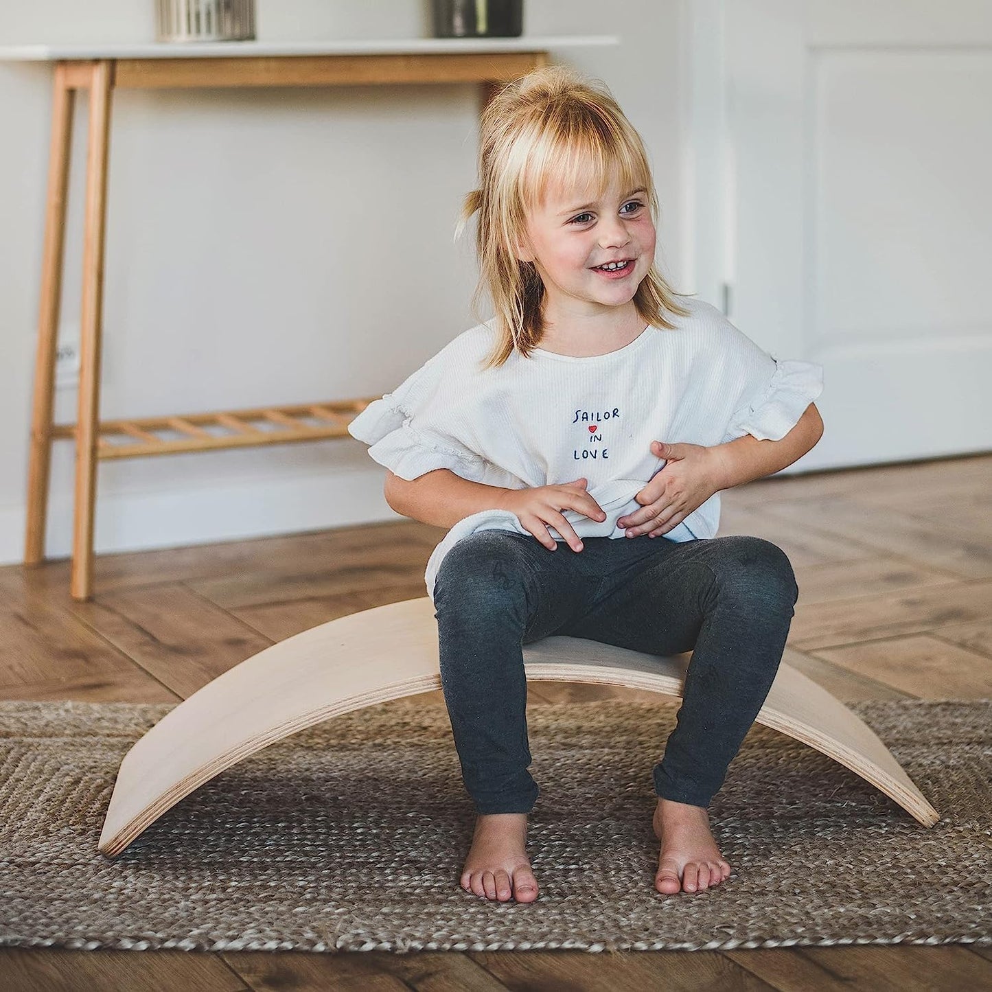 Montessori tasakaalulaud lastele, naturaalne puit (82 × 30 cm)