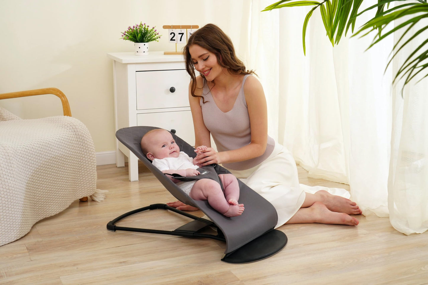 Belltop kangasiste BabyBjörn lamamistoolidele, hall