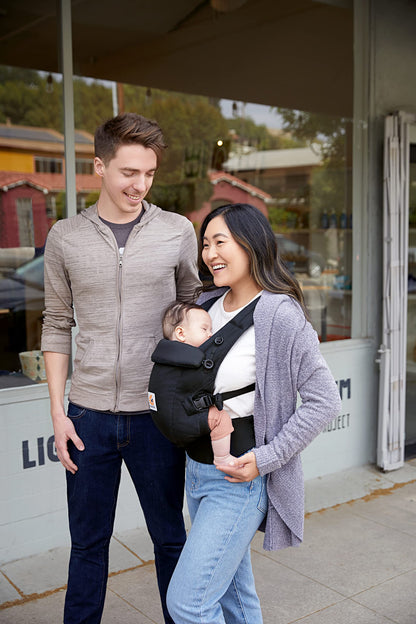 Ergobaby Adapt SoftTouch puuvillane kandekott alates sünnist, Onyx Black