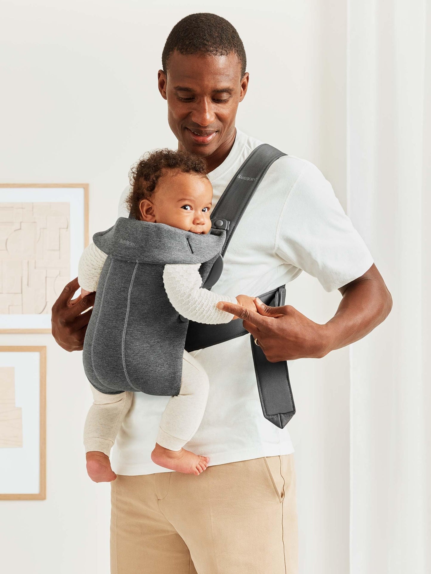 BabyBjörn Baby Carrier Mini kandekott, 3D-jersey, tumehall