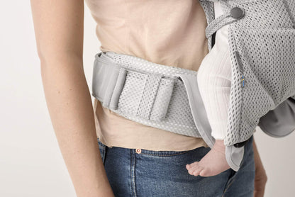 BabyBjörn Baby Carrier One Air kõhukott, 3D Mesh, hõbedane