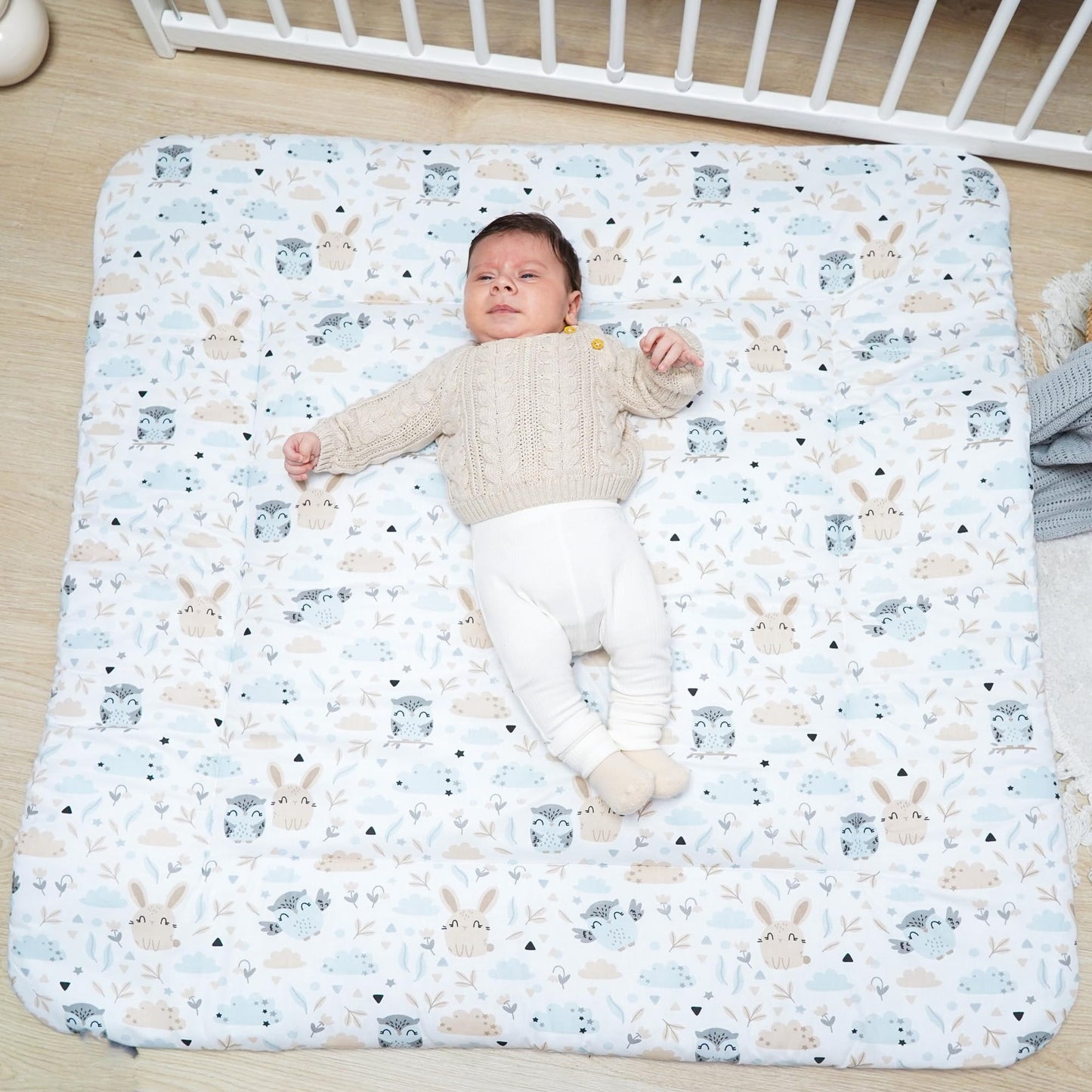 Totsy Baby kokkupandav mängumatt 100 × 100 cm – Owls (sinine / roosa)