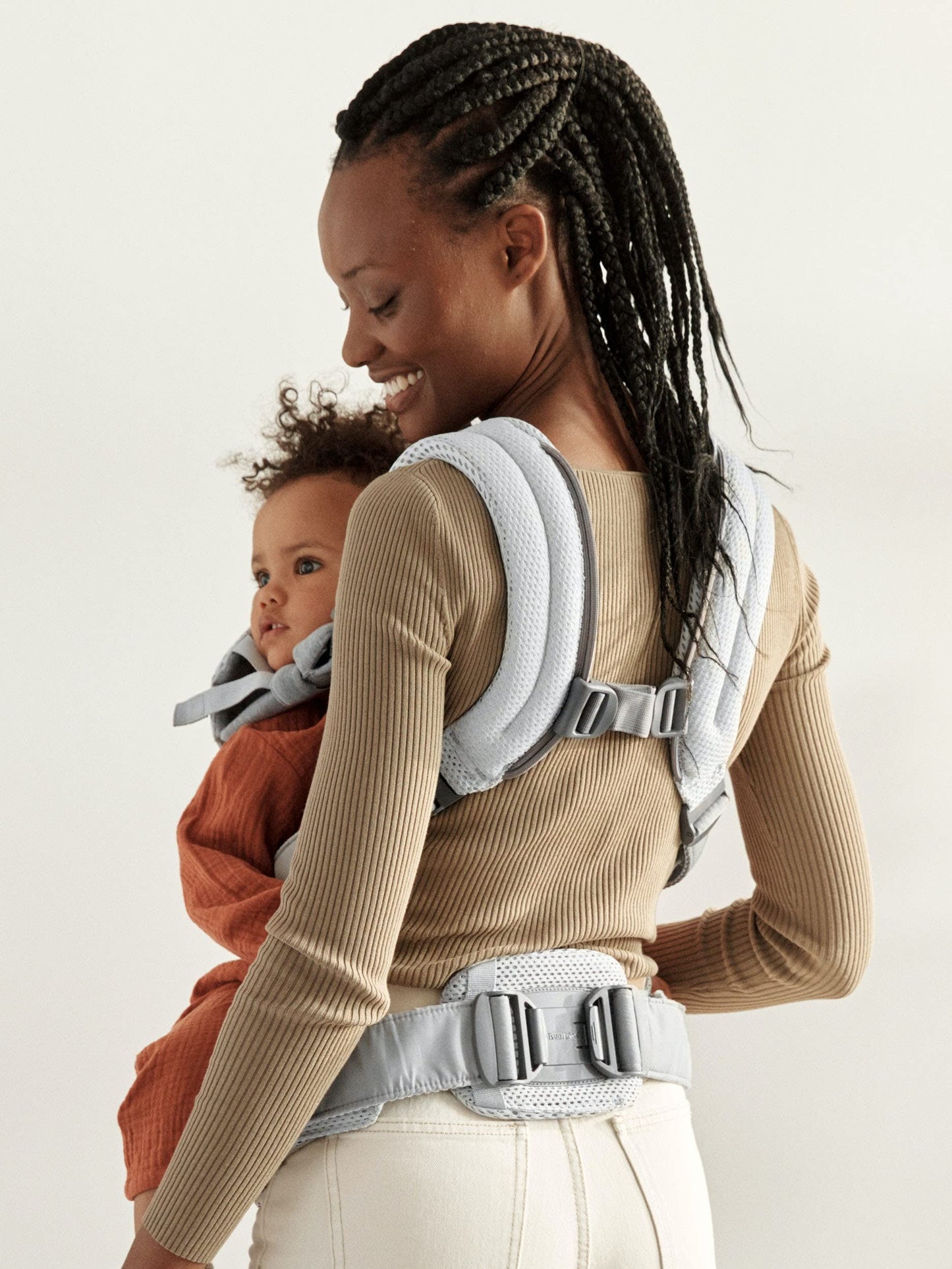BabyBjörn kandekott Harmony 3D Mesh, hõbedane (3,2–18 kg)