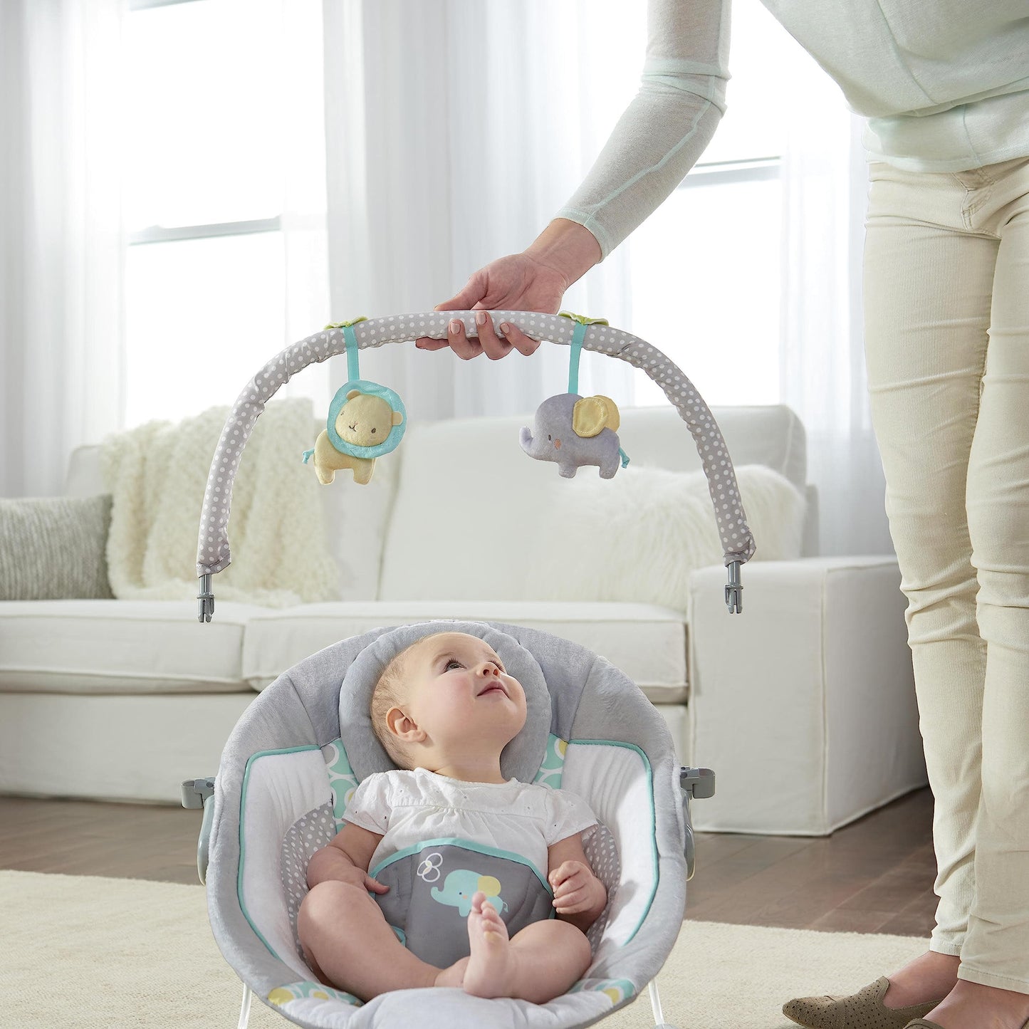 Ingenuity Morrison lamamistool beebile vibratsiooni ja mängukaarega