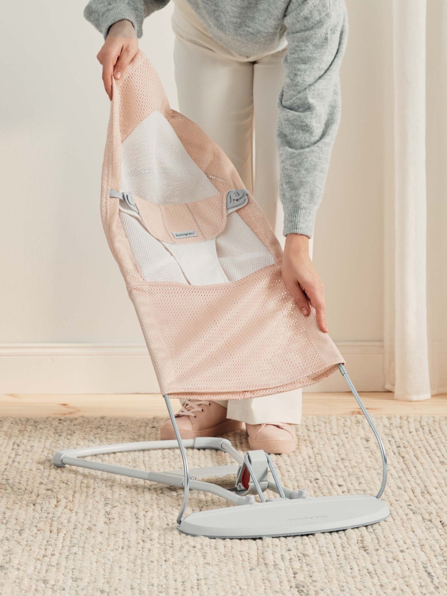 BabyBjörn Balance Soft beebi lamamistool/bouncer, võrk, pärlroosa/valge