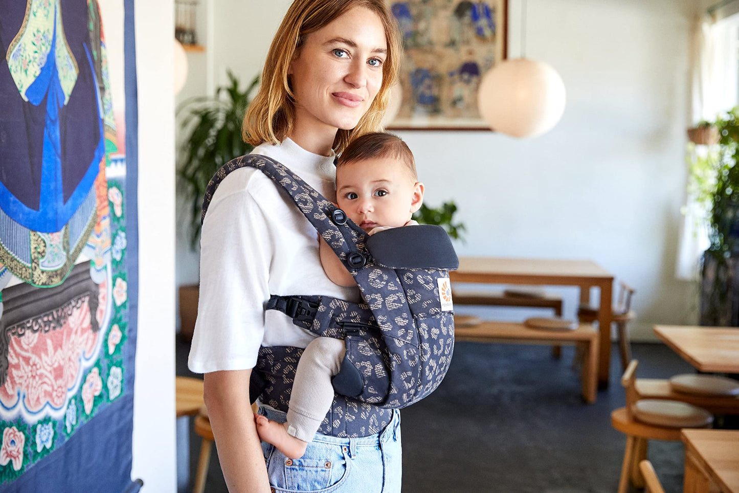 Ergobaby Omni Dream 4-ühes kandekott vastsündinule, SoftTouch puuvill, Black Leopard