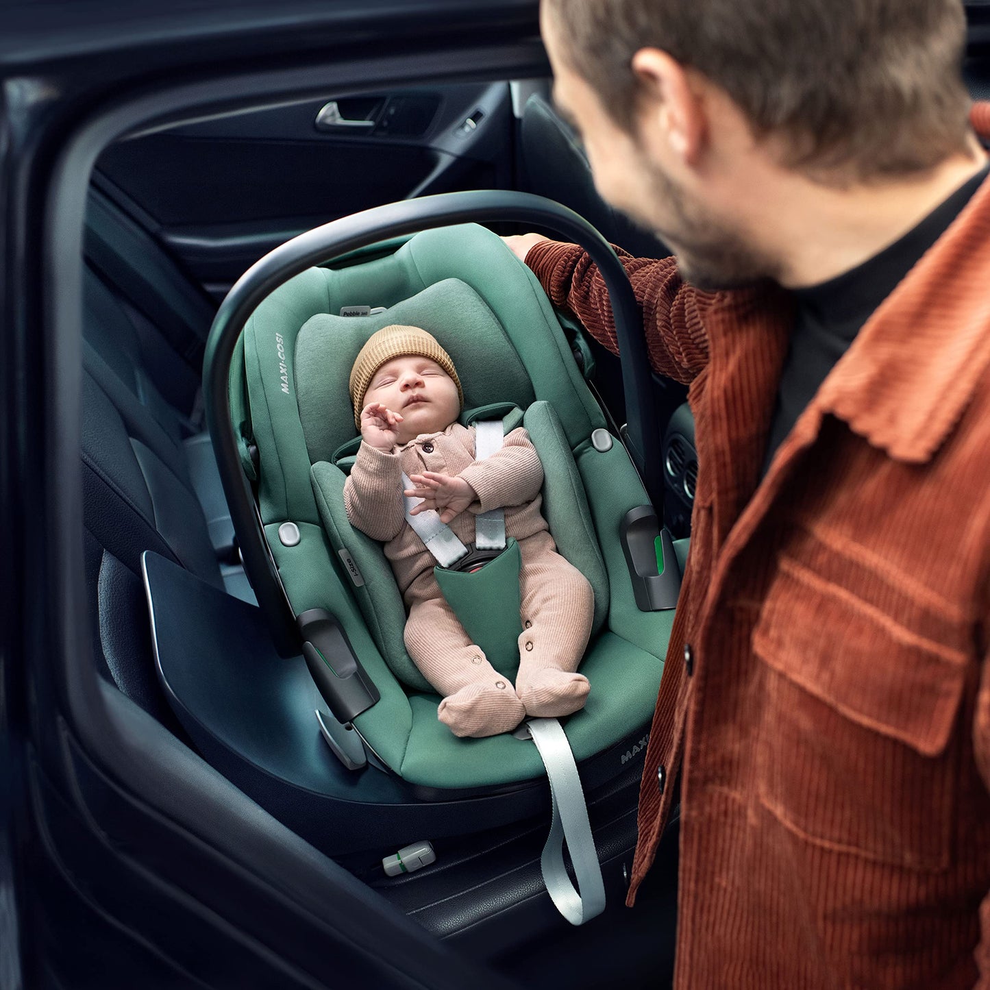 Maxi-Cosi FamilyFix 360 i-Size turvatooli alus, ISOFIX, 0–4 a, must