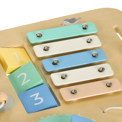 Puidust Montessori tegeluslaud lastele